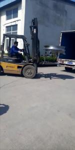 廣東省李經(jīng)理購買的振動(dòng)篩已發(fā)貨，感謝您的信任與支持！